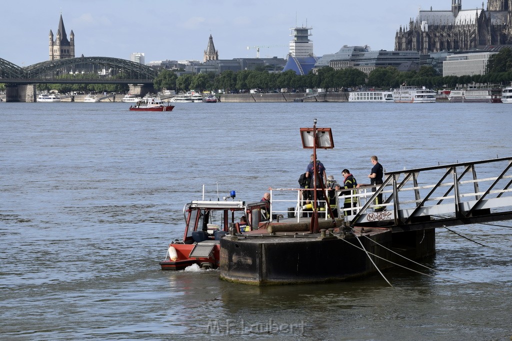 Schiff 1 Koeln in Hoehe der Koelner Zoobruecke P167.JPG - Miklos Laubert